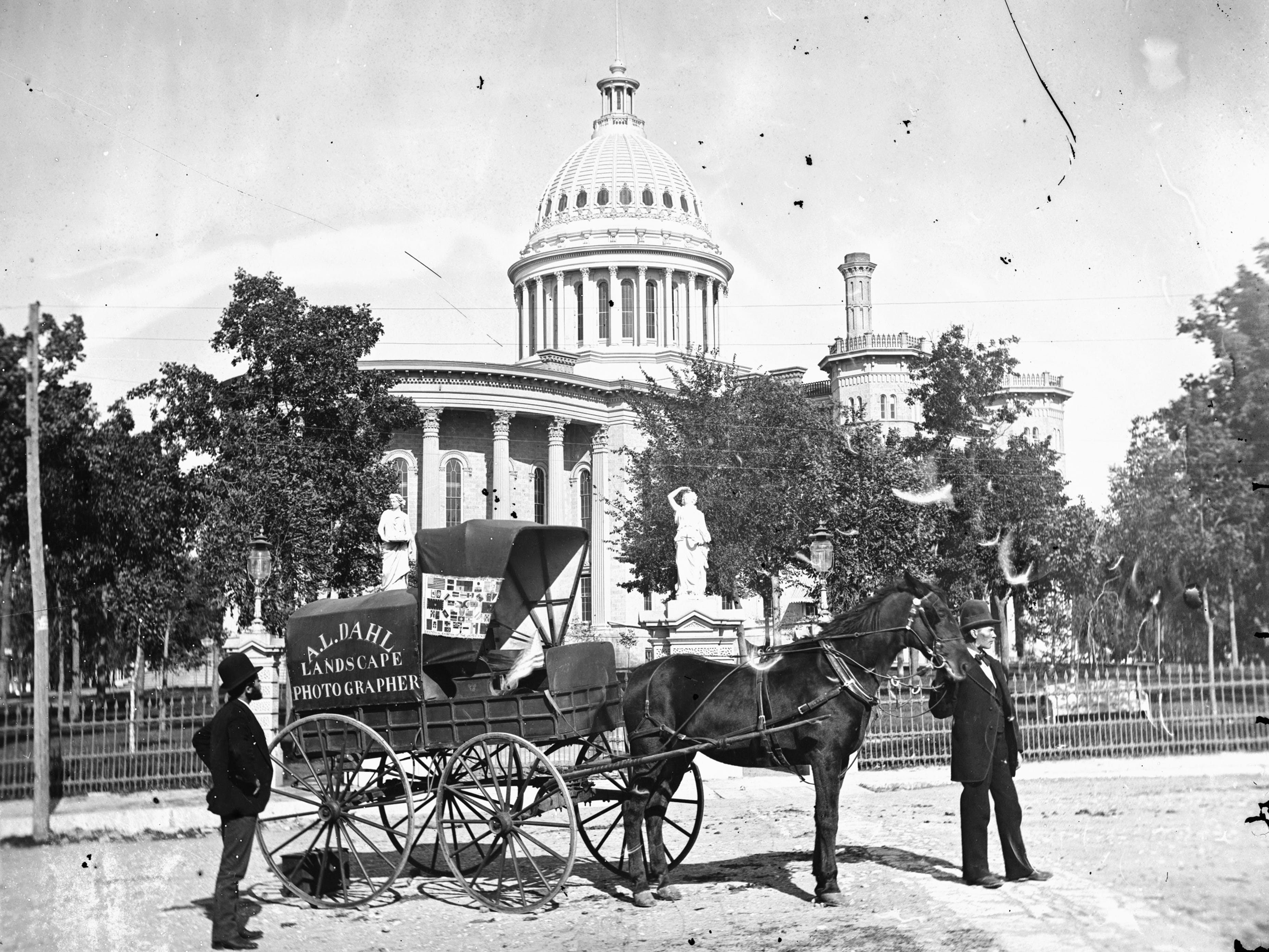 25 photos show what life looked like for Americans 150 years ago