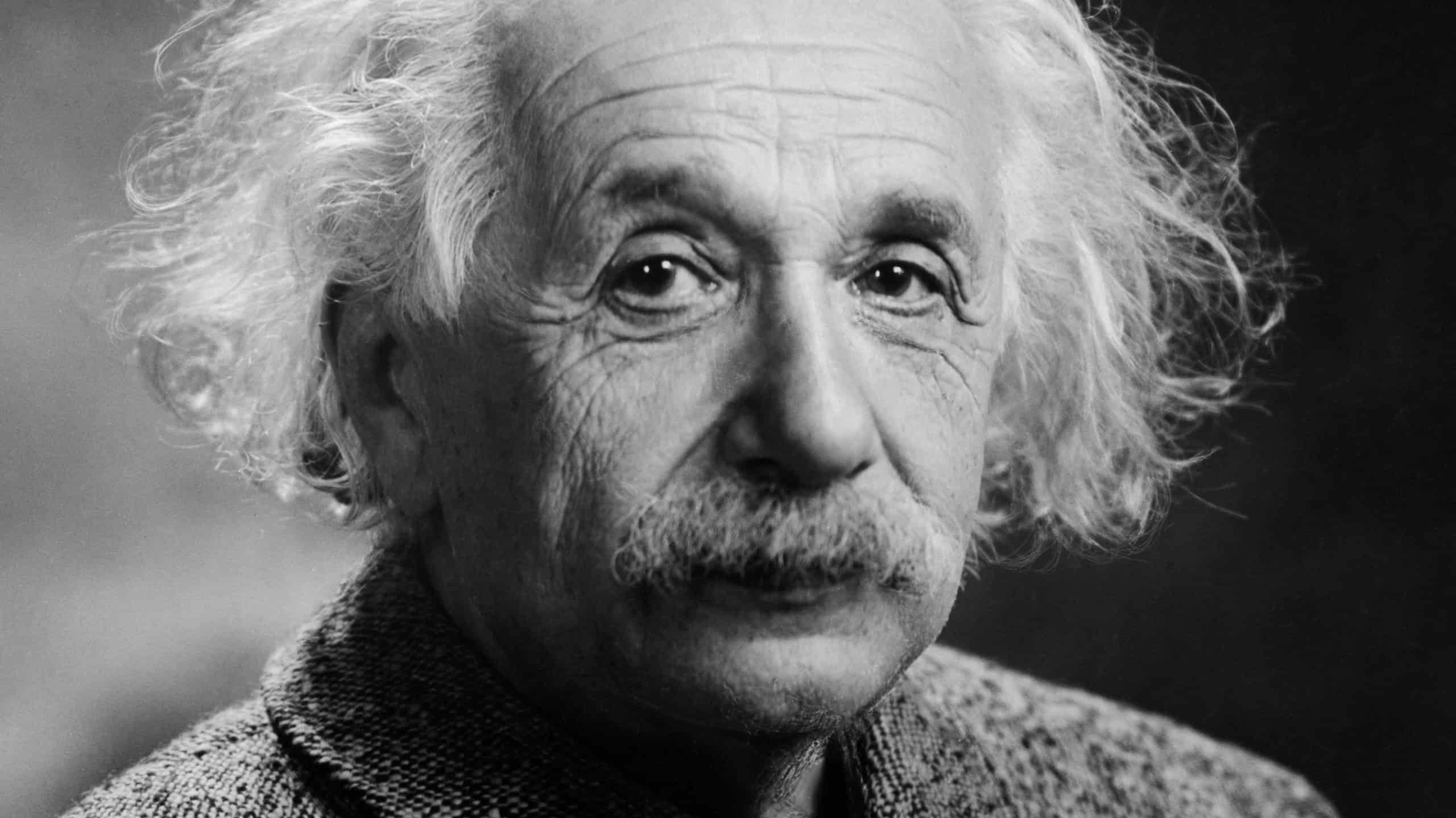 10 historical figures who took secrets to the grave