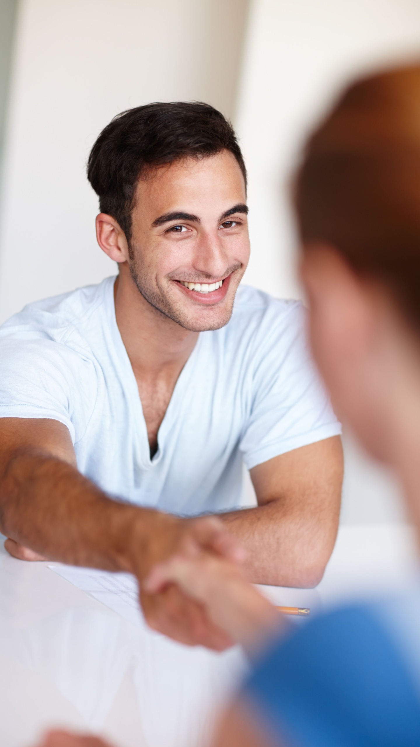 7 small things people instantly notice when they meet you