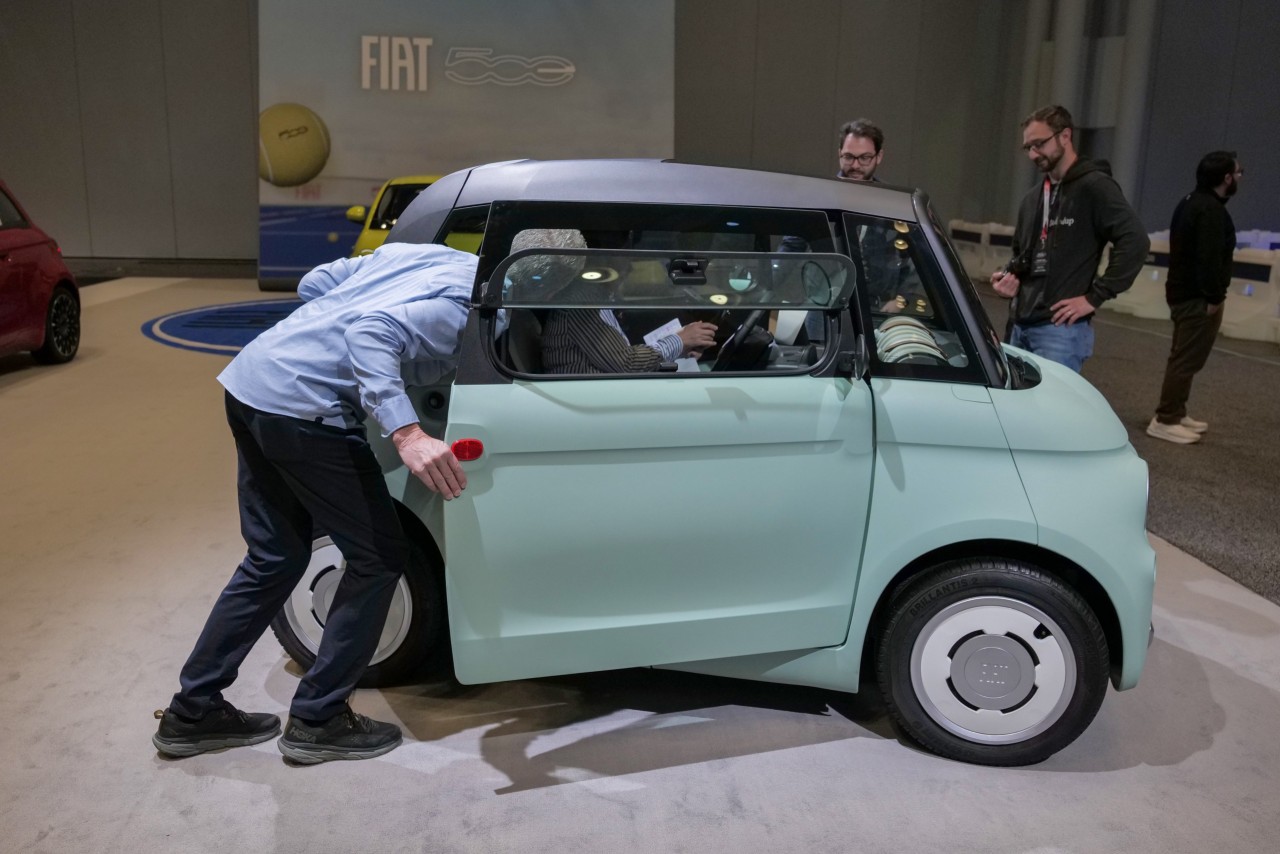 Fiat's next move in America: tiny, cute, electric and $14,000
