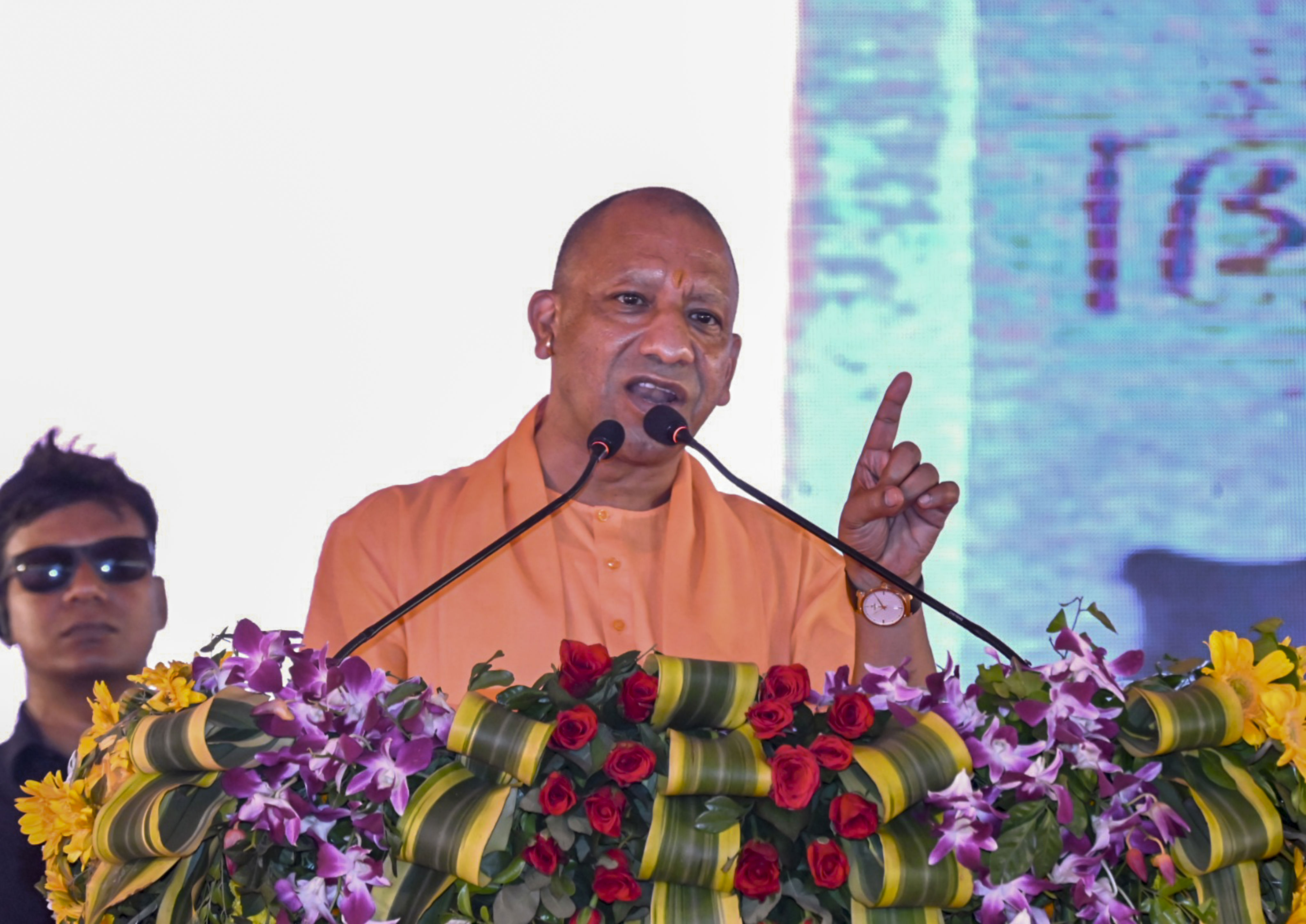 Akhilesh govt banned Kanwar Yatra while BJP welcomed devotees with flower petals: Adityanath