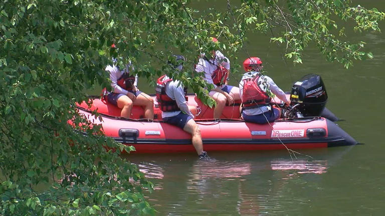 Tuscaloosa firefighters rappel down bridge as part of training exercise
