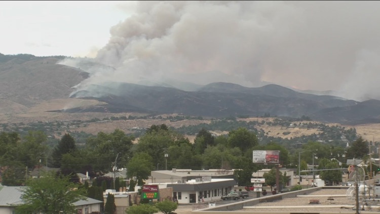 Boise County issues level 3 'go now' evacuation orders as Claremont Fire continues growing