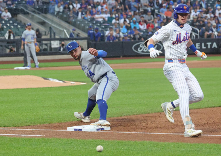 Mets score three runs on Little League homer in Royals’ comedy of errors
