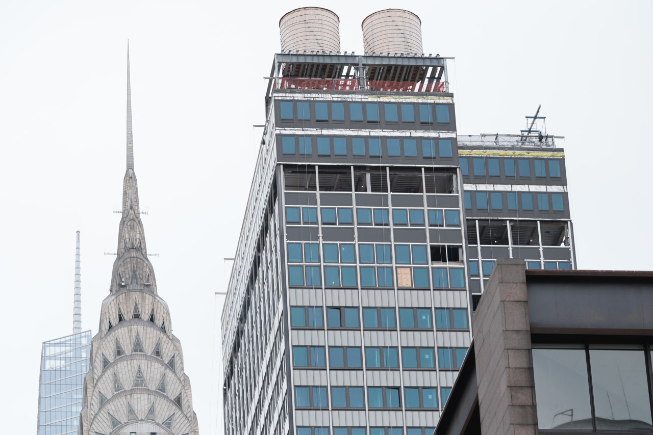 Manhattan high rise developer says new addition caused structural problems