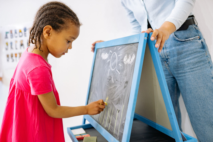 12 Stories That Remind Us Empathy Knows No Age, Even When Kids Are the Ones Teaching It