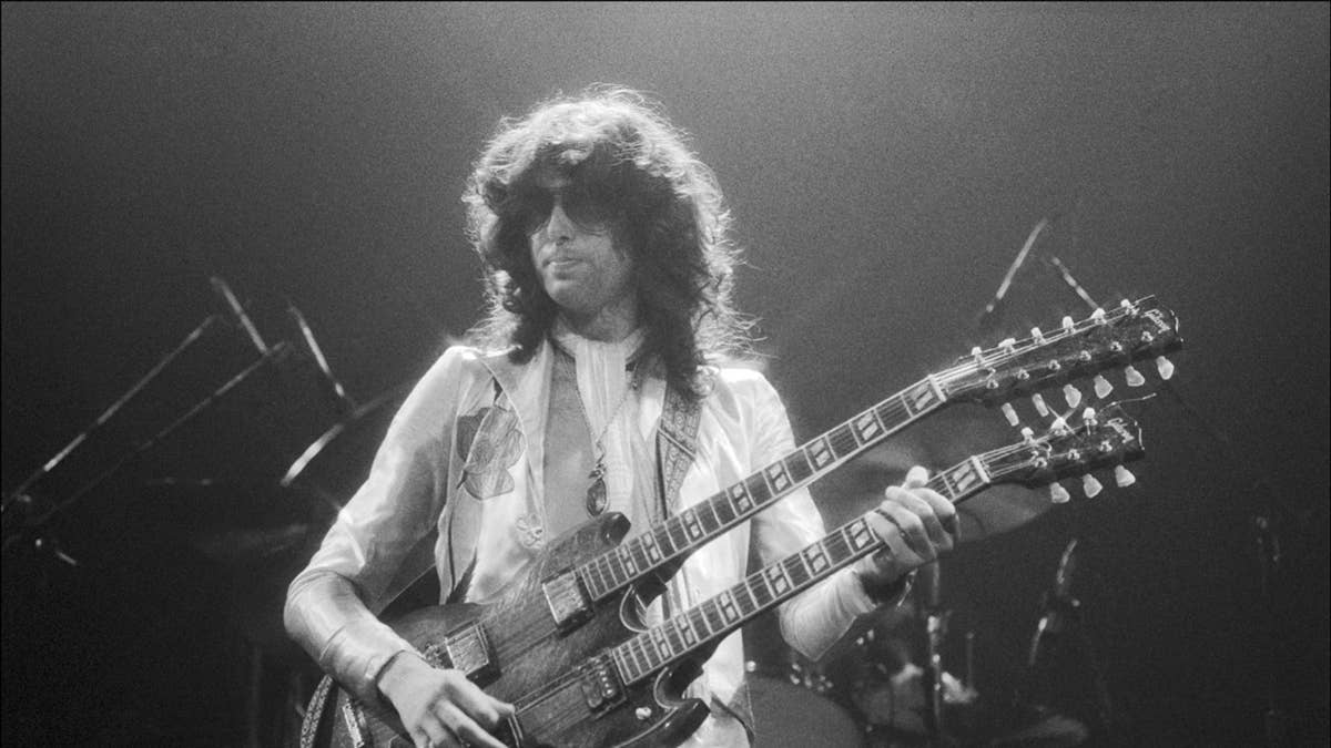 1969 Led Zeppelin's 'Ramble On' draws inspiration from Tolkien's 'The ...