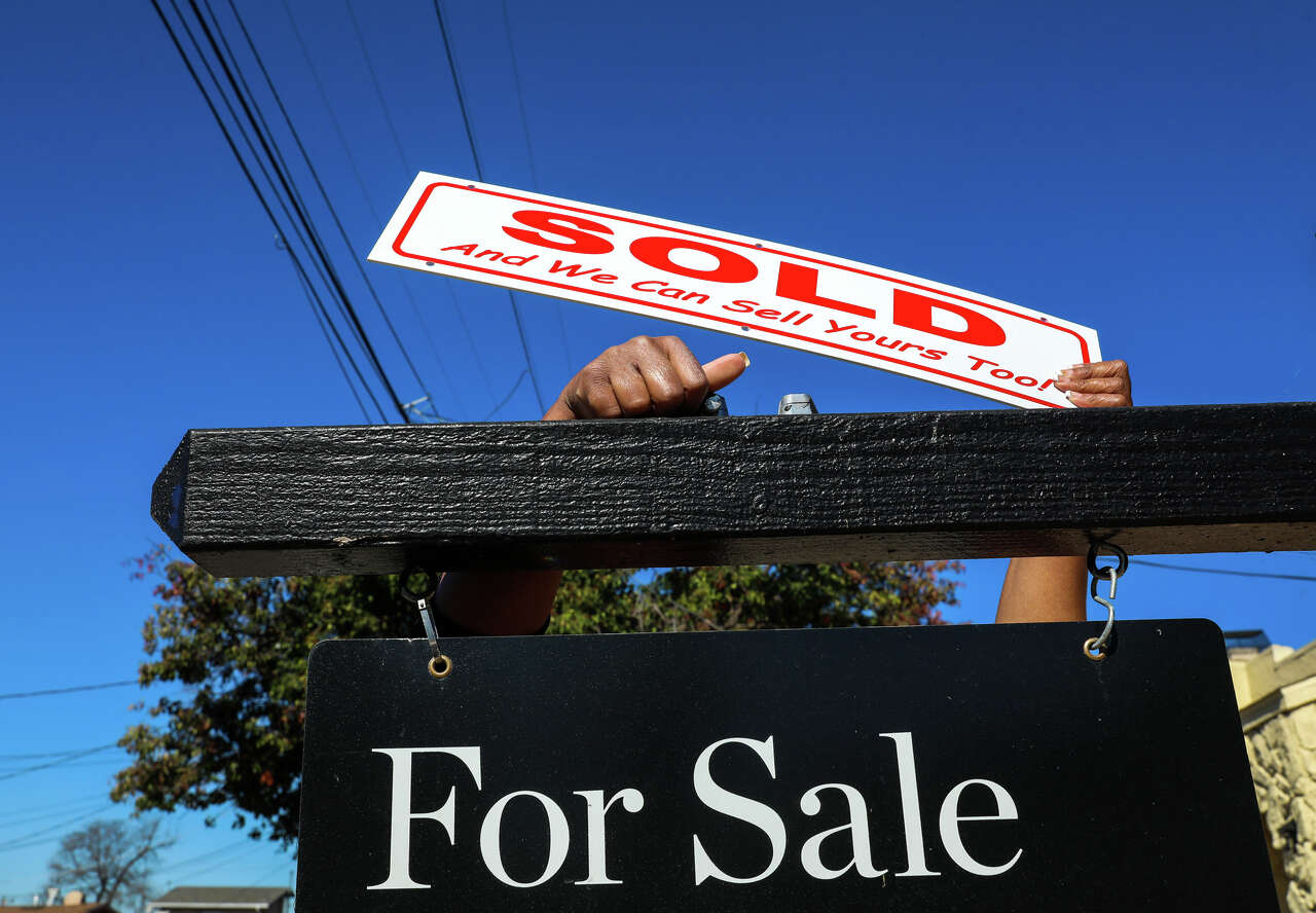 SF.'s housing market is so hot buyers are offering $1 million over asking