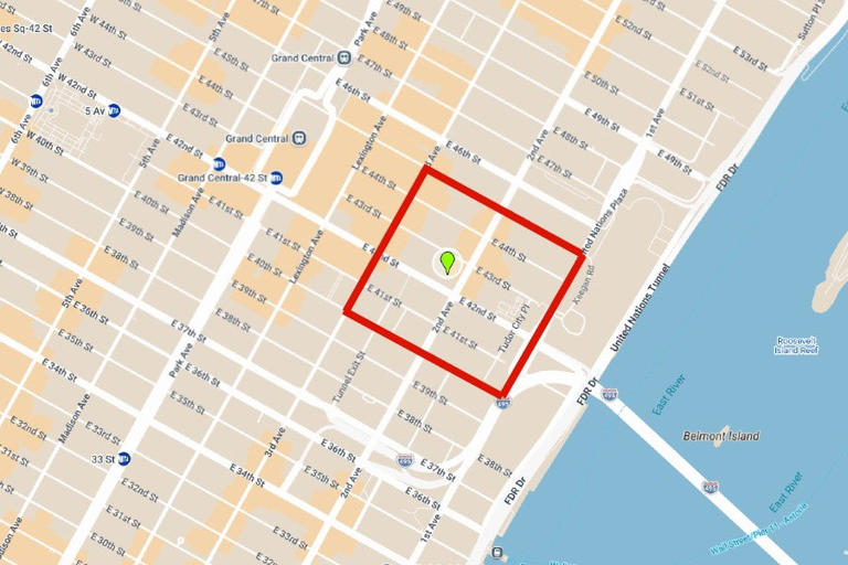 New York shrinks 'frozen zone' around compromised high-rise