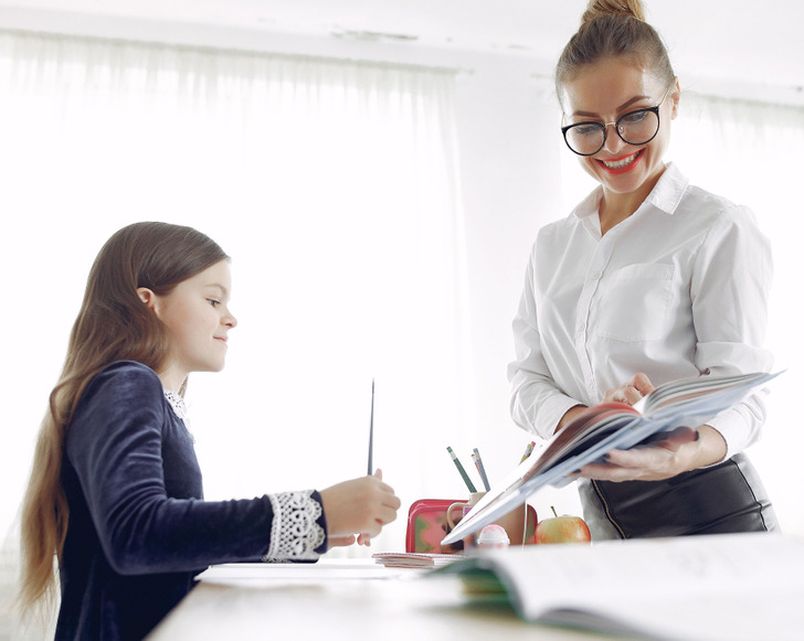 10 Workplace Kindness Moments That Prove Compassion Leads to Success
