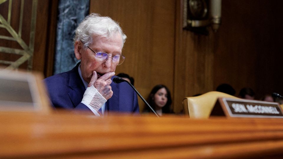 Political Leaders Face Scrutiny Over Transparency Regarding Health Issues