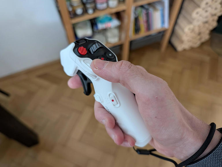 Antigravity A1 im Test: Kuriose 360-Grad-Drohne mit Insekten-Brille
