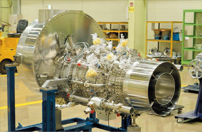 Hanwha Aerospace unveils domestically produced UAV engines