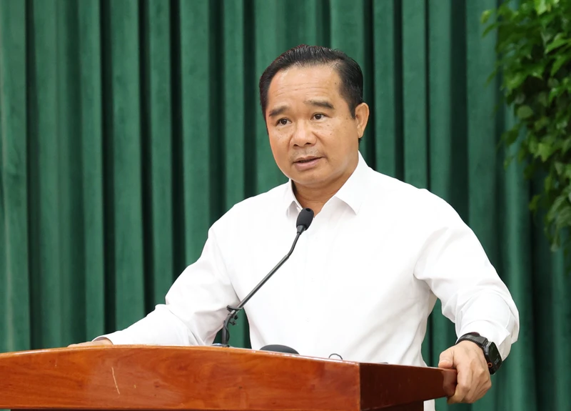 Chủ tịch TPHCM nói về 3 siêu cảng đang hình thành