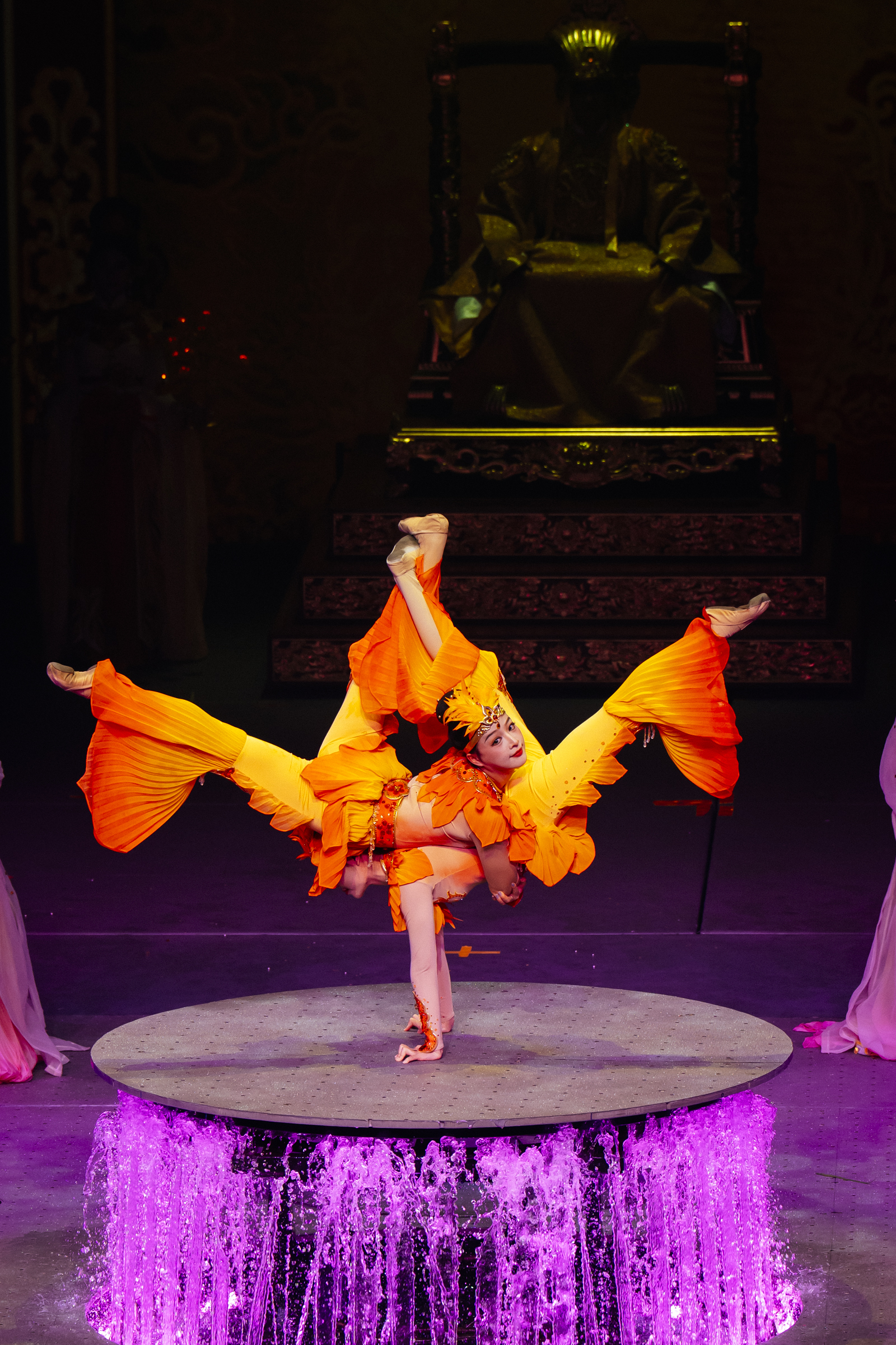 Hơn 10.000 giờ tập luyện cho show 'Đất nước thiên hùng ca'