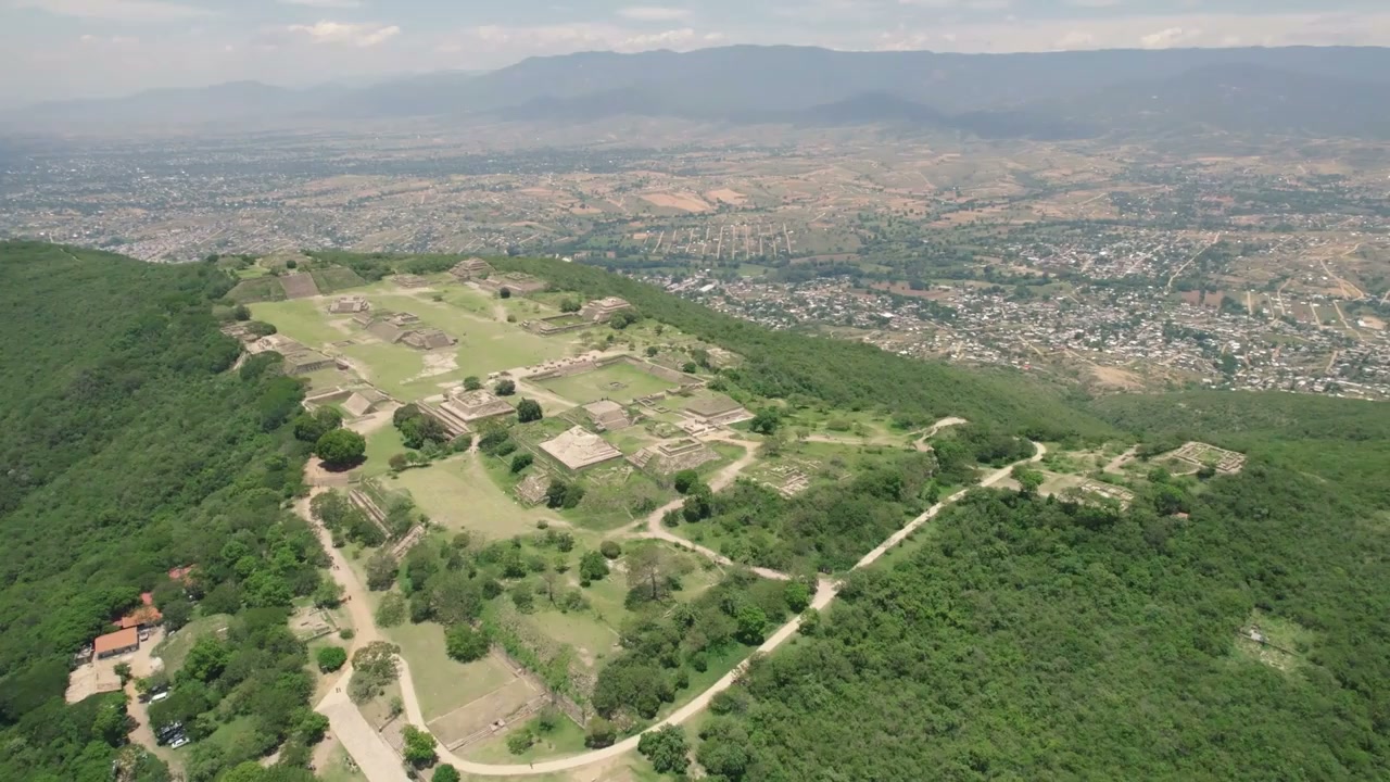 Monte Albán, Mexico: Drone explores Zapotec metropolis