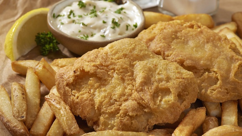 This restaurant chain still has an all-you-can-eat fish fry every Friday