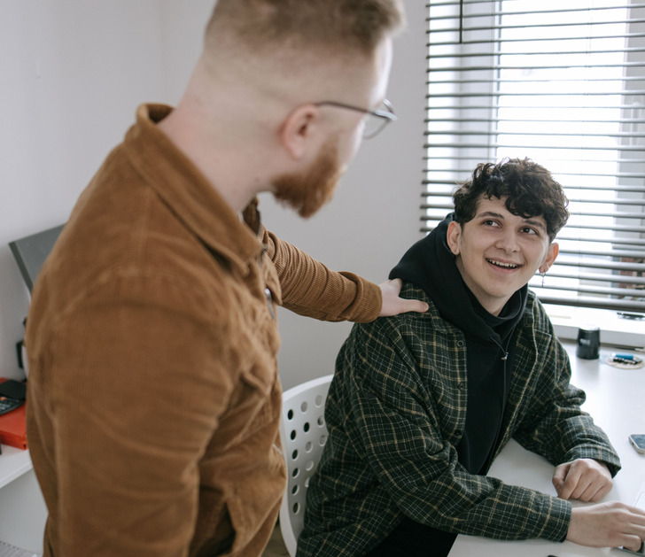10 Workplace Moments That Teach Us One Act of Quiet Kindness Matters More Than Any Job Title
