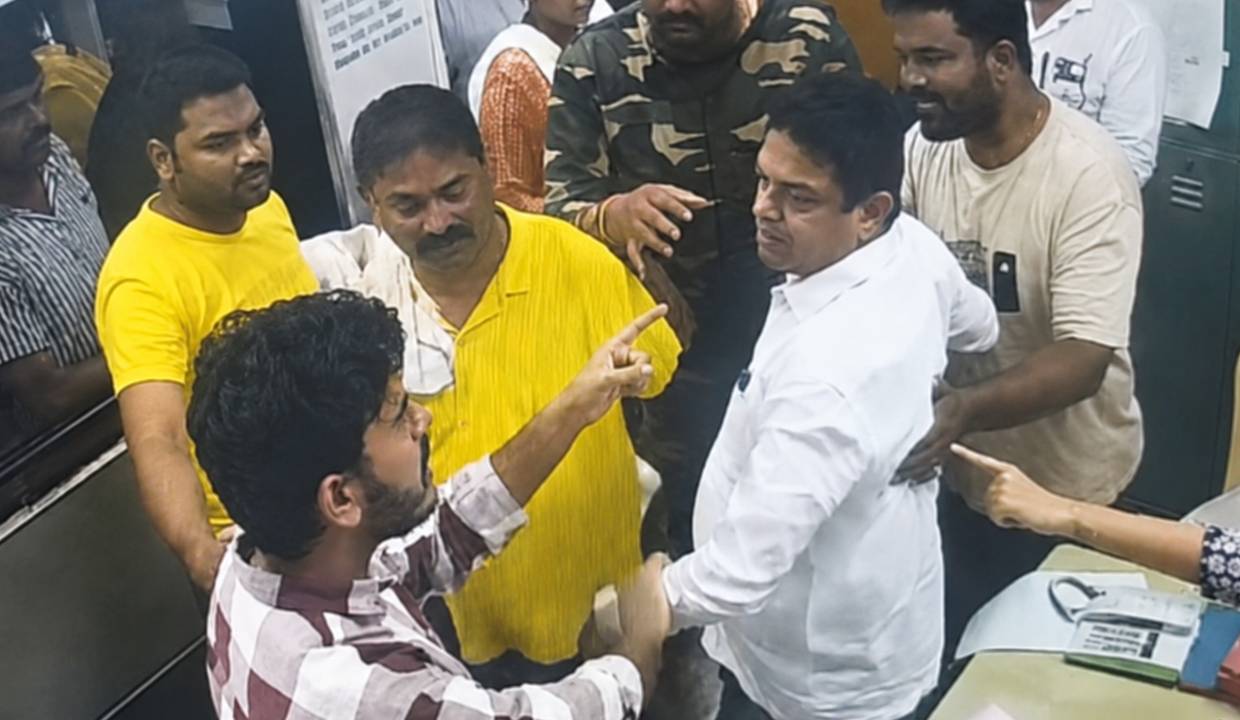 Shiv Sena corporator Ramesh Mhatre regrets KDMC Hospital assault ...