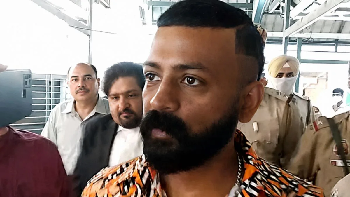 After nearly 5 years in custody, Delhi HC grants bail to 4 accused in ...