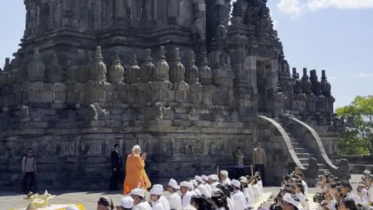PM Modi offers prayers at Indonesia’s 1,000-year-old Prambanan Temple ...