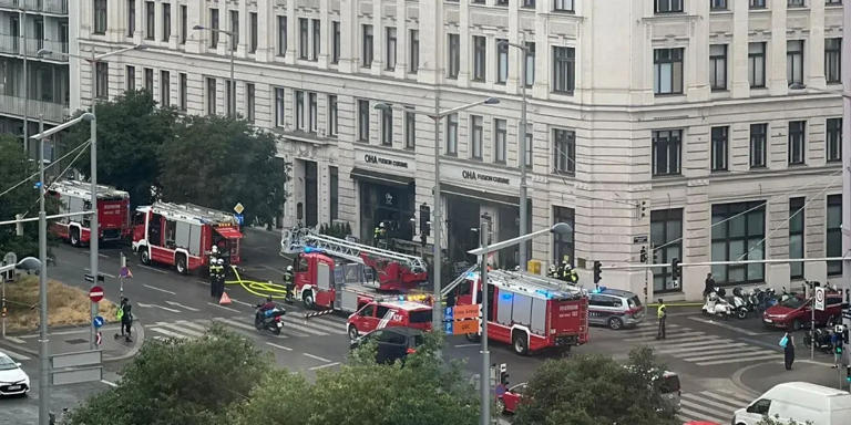 Brand am Wiedner Gürtel: 27 Florianis im Einsatz