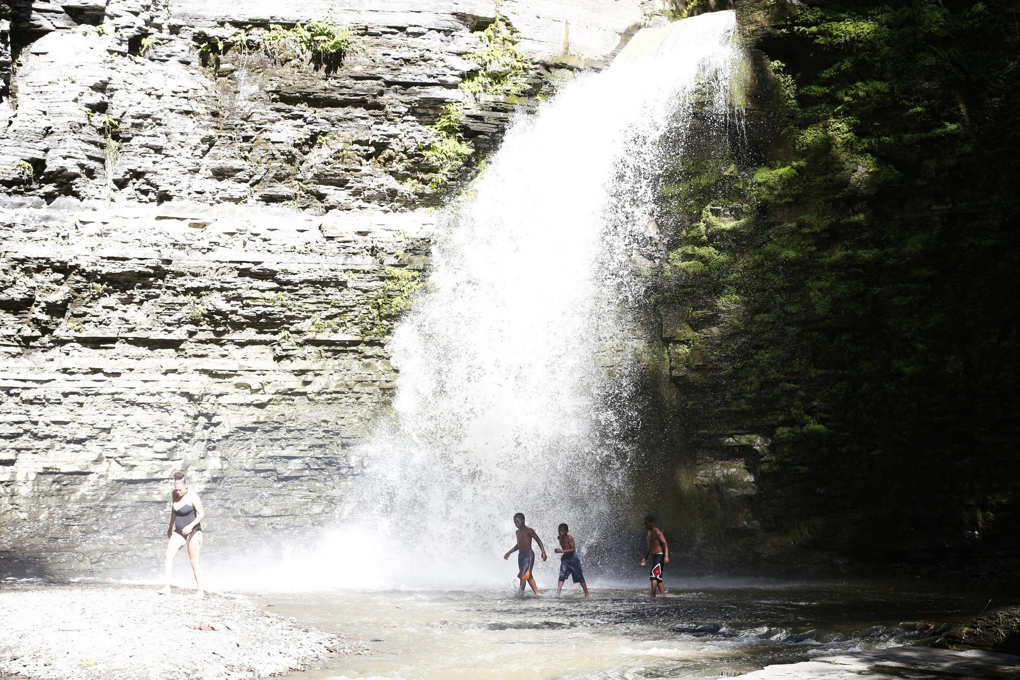 8 hidden NY swimming holes and waterfalls perfect for summer