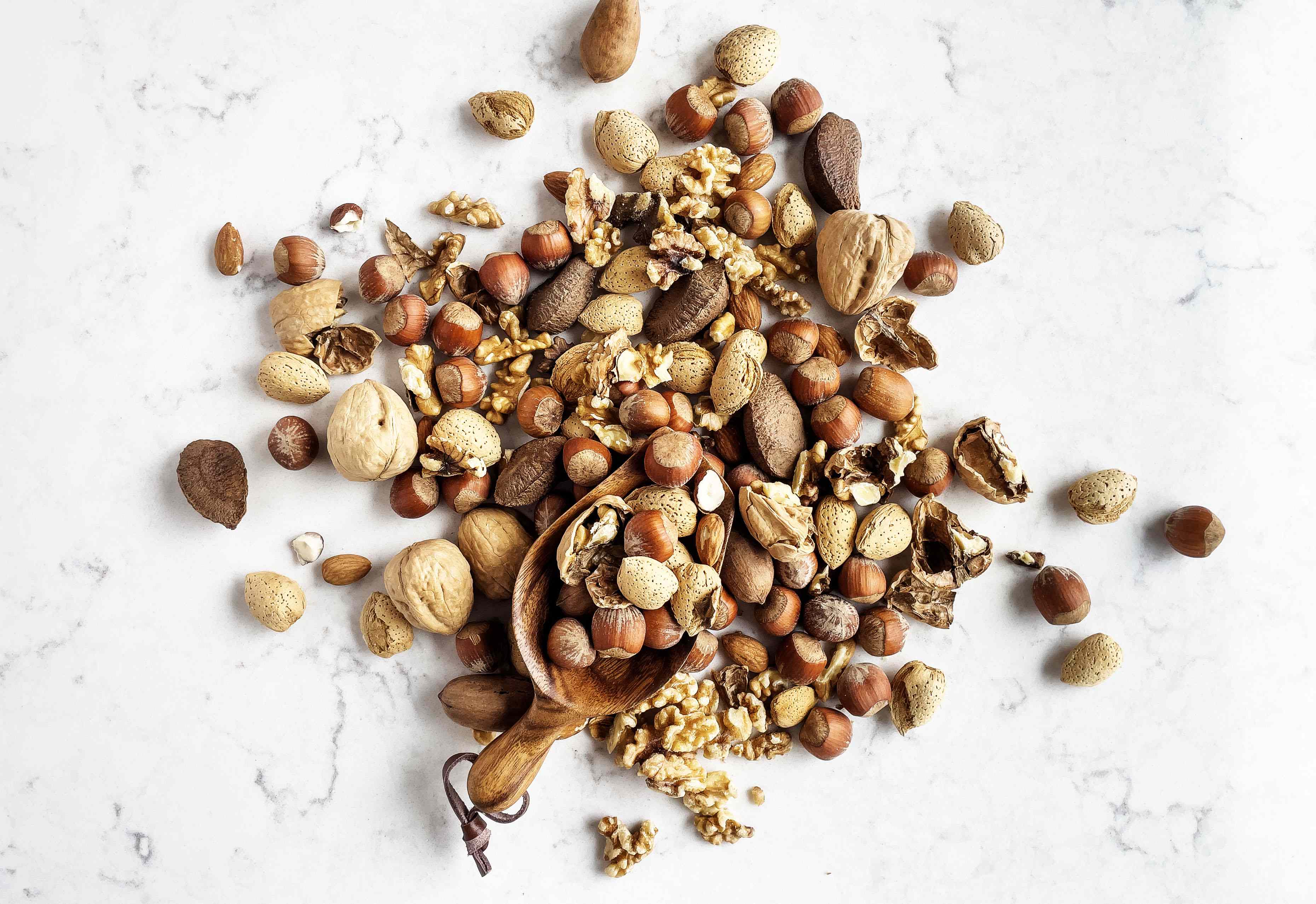 The one nut dietitians recommend for a healthier brain, heart, and gut