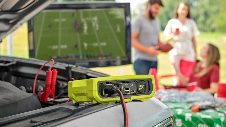 Is Ryobi's 800-Watt Power Inverter Any Good? Here's What Users Have To Say