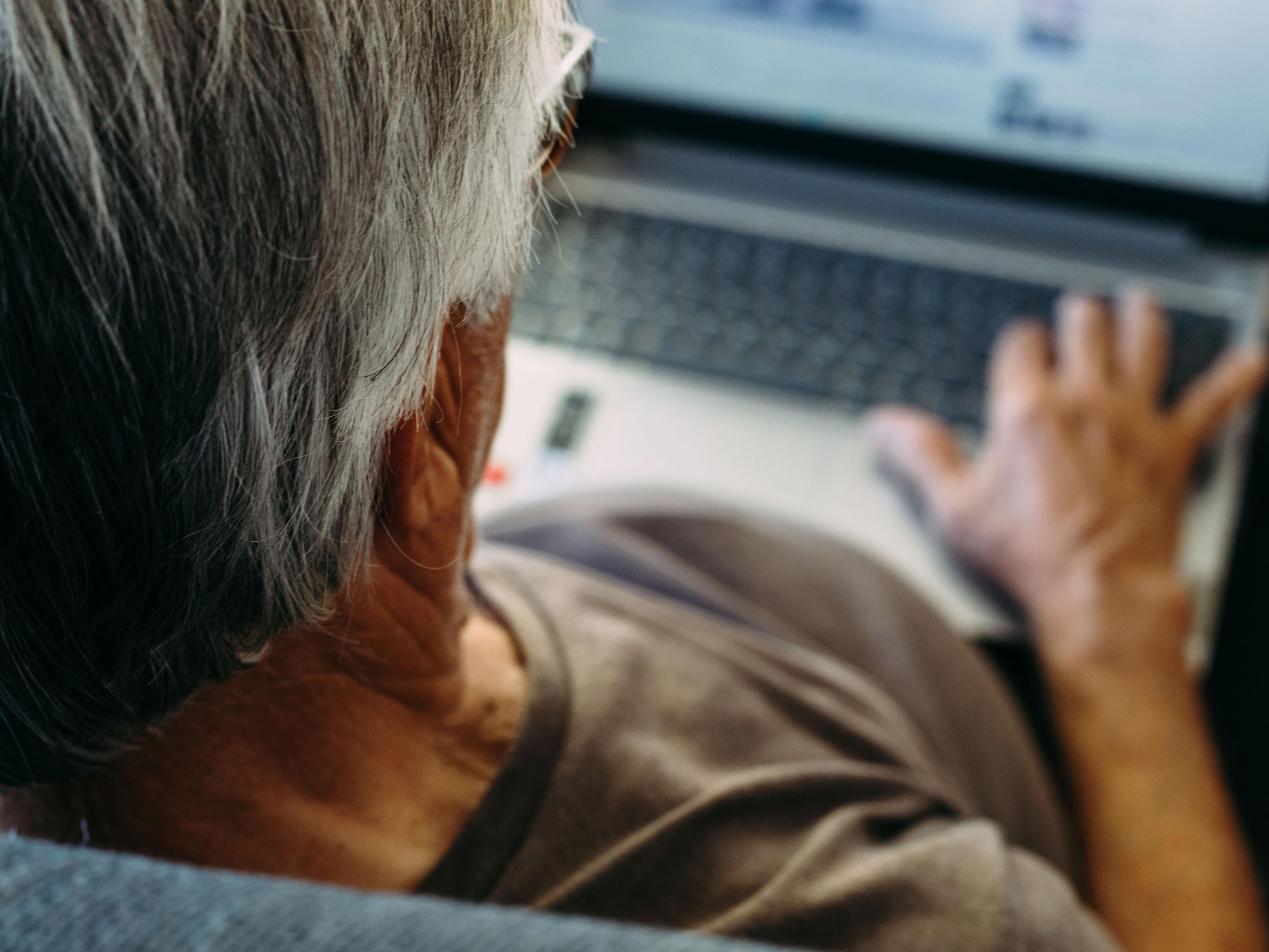 Facebook users keep accidentally posting onto Threads — and Threads ...