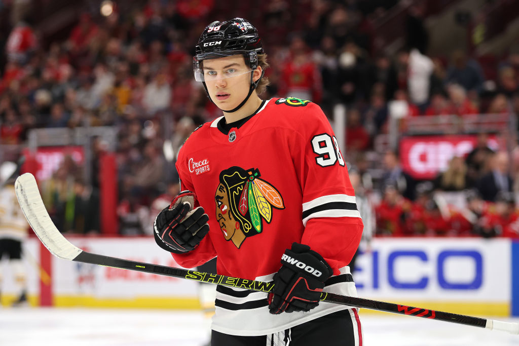 Connor Bedard a été opéré : il va rater le début de la saison