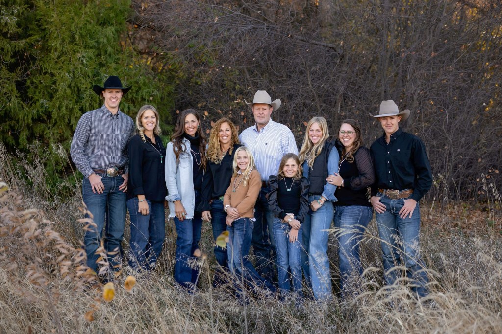 Wyoming cowgirl returns to world’s largest youth rodeo as the one to beat