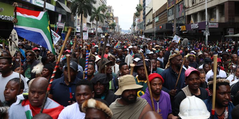 Amid its fresh anti-migrant convulsion, SA risks becoming a pariah ...