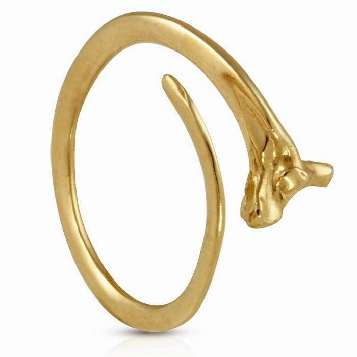 Carolyn Bessette Kennedy's wedding band was filled with hidden symbolism