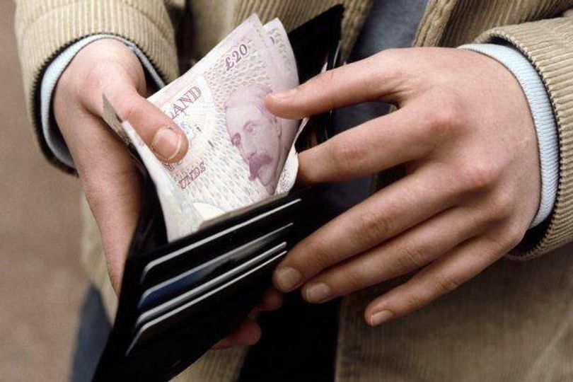 Pay rise for 500,000 workers as new living wage rules kick in today ...