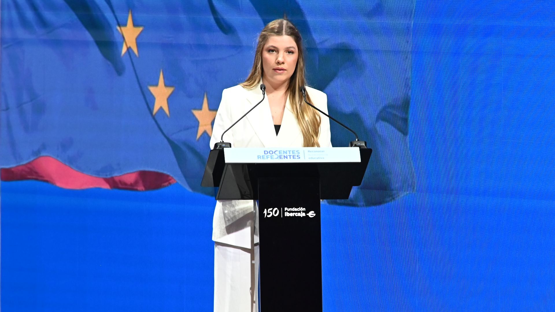 Infanta Sofía delivers her first official speech as Spain's young royal ...