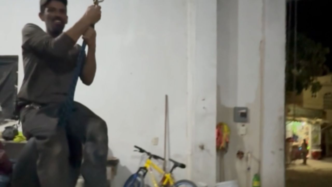 Man plays on rope swing but ends up falling in a funny fail