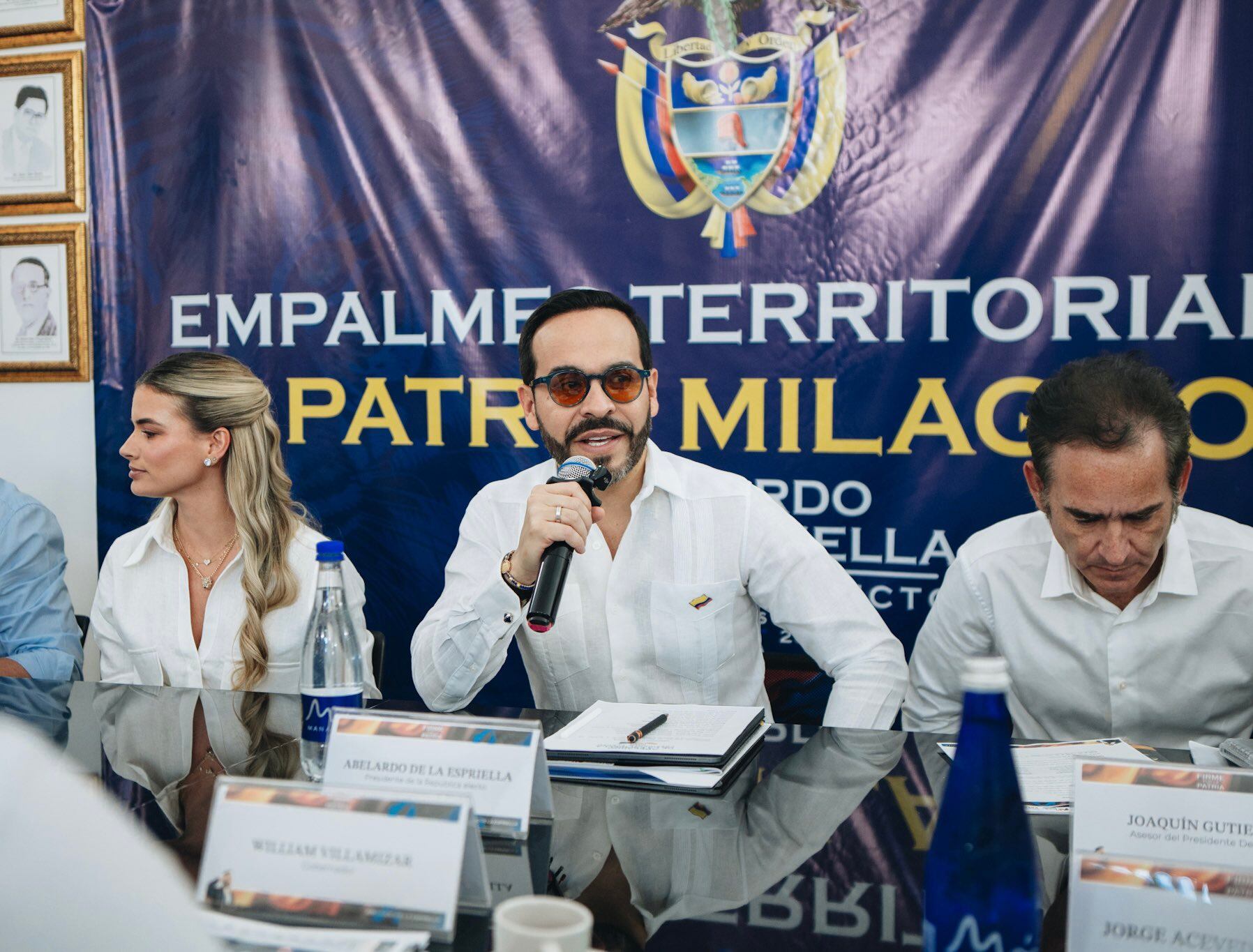 Abelardo de la Espriella envió primera advertencia a los alcaldes y ...
