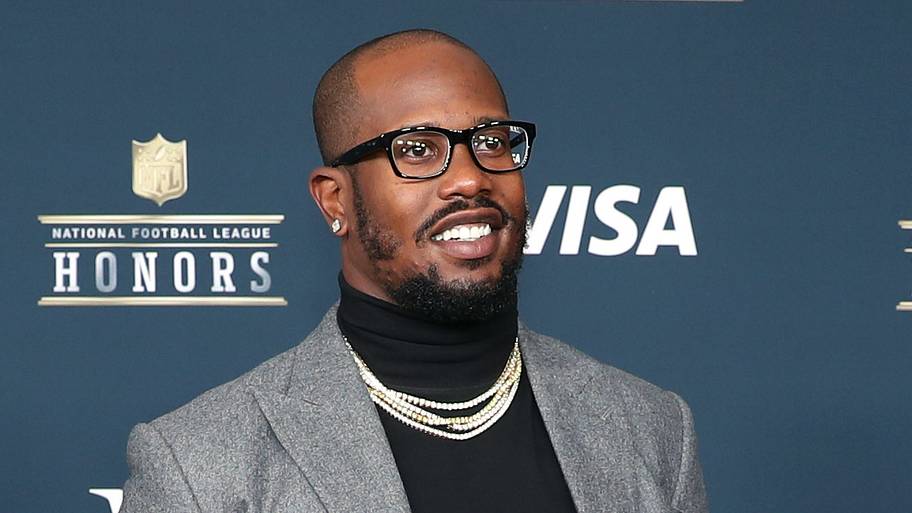 Von Miller just dropped a cryptic message that has Cowboys fans pumped
