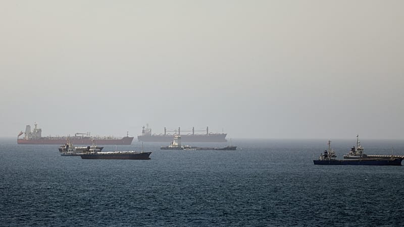 US forces launch new strikes on Iran to curb threat to Hormuz, military ...