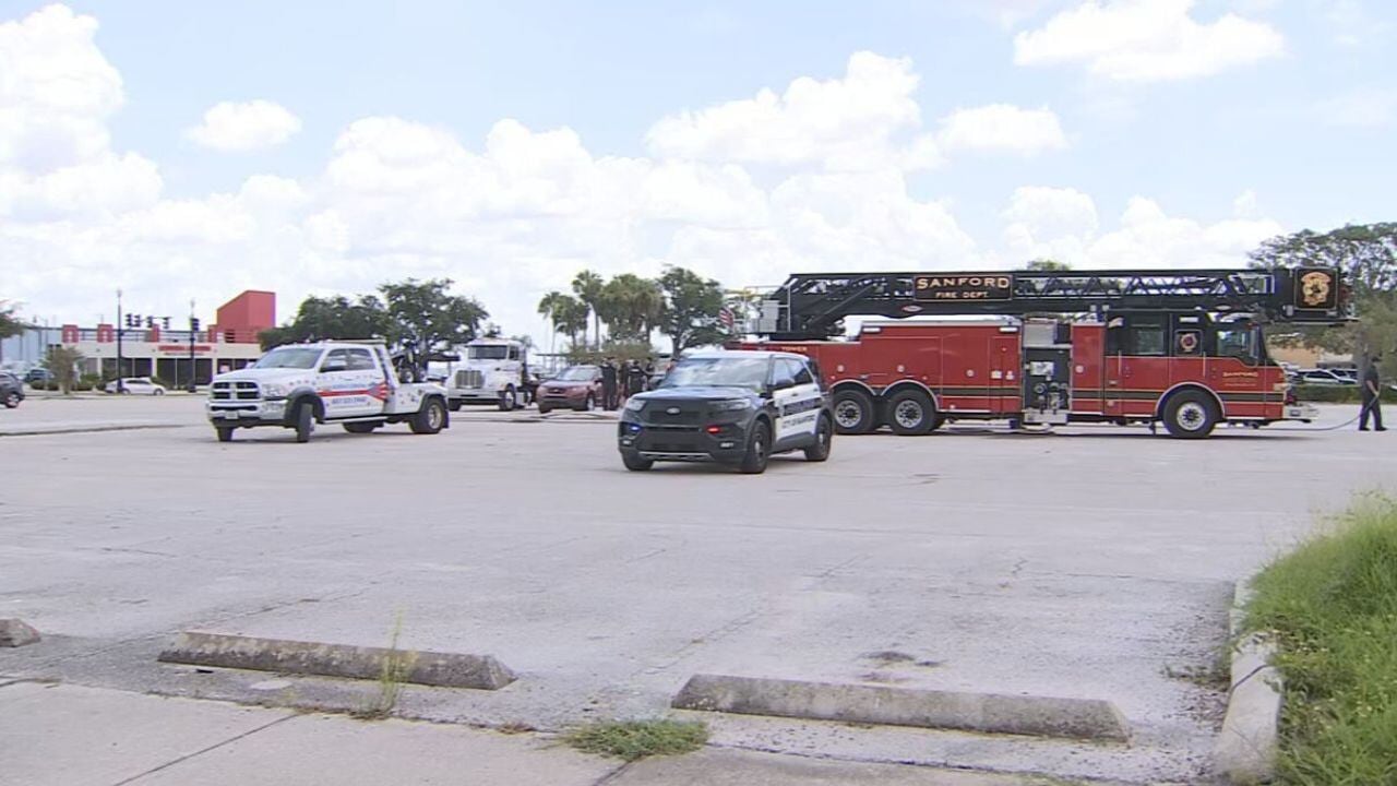 Sanford police probe death of 70-year-old man found in vehicle