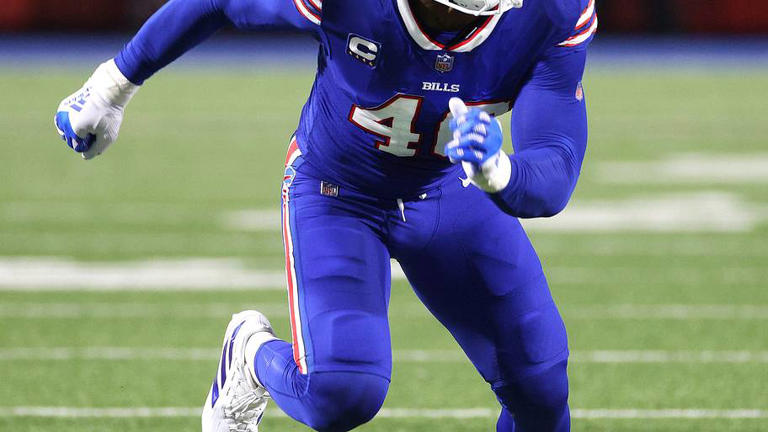 Von Miller lobbying to join Cowboys & report suggests Dallas could have ...