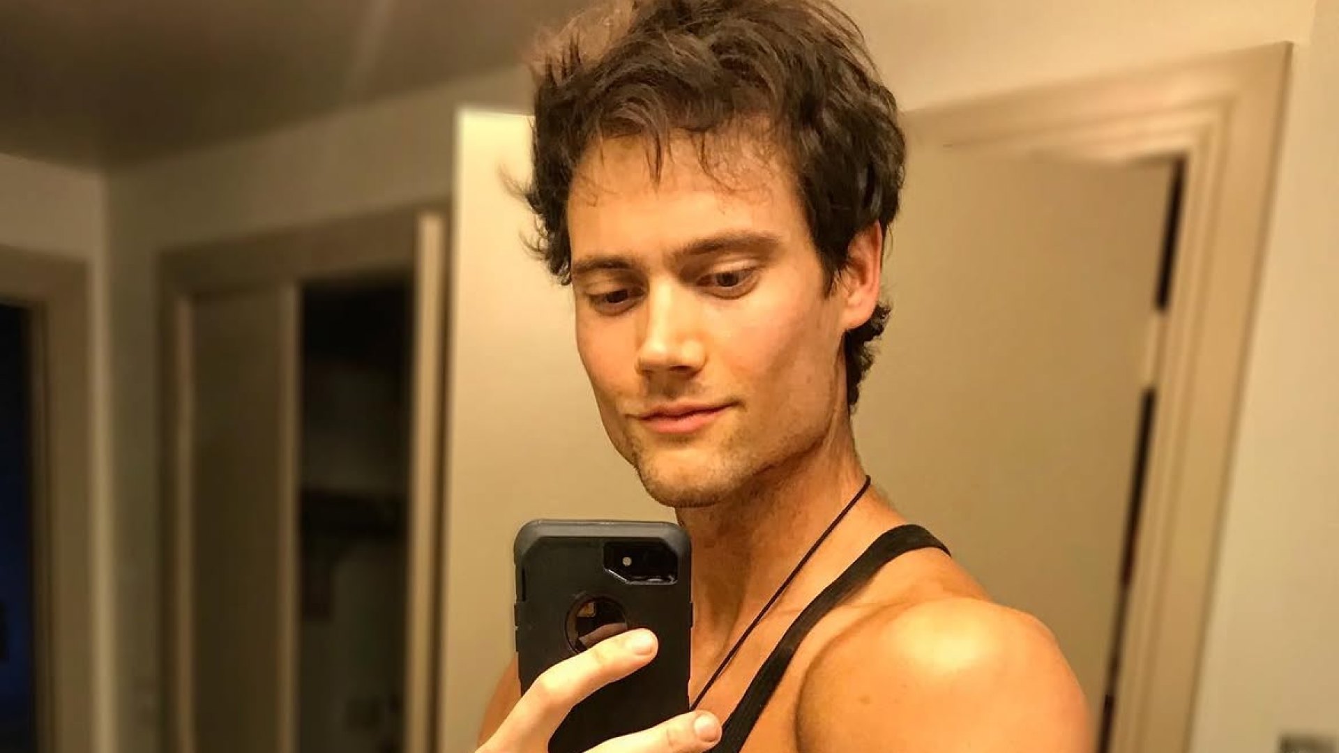 Who was looksmaxxing influencer Connor Murphy who died in Thailand?