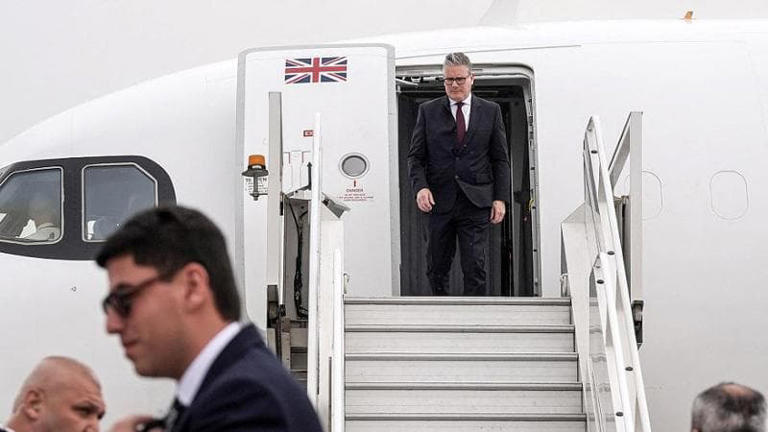 Vertice Nato, Starmer rivela: “Erdogan ha donato ai leader una pistola con munizioni”_GettyImages-2273791425