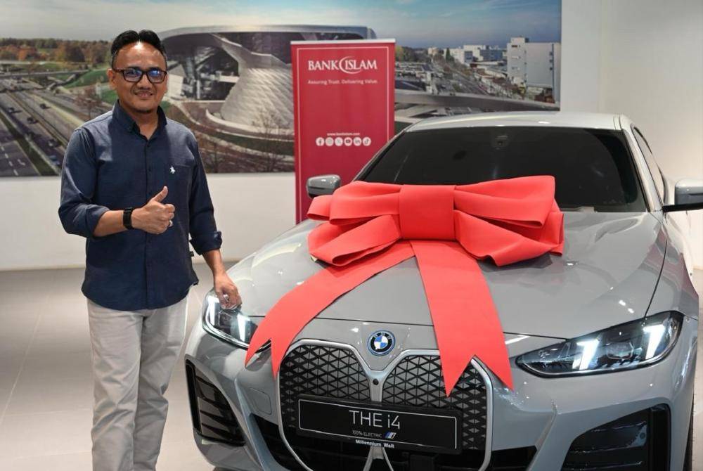 Long-term saving pays off as Bank Islam customer wins BMW i4 in Awfar ...