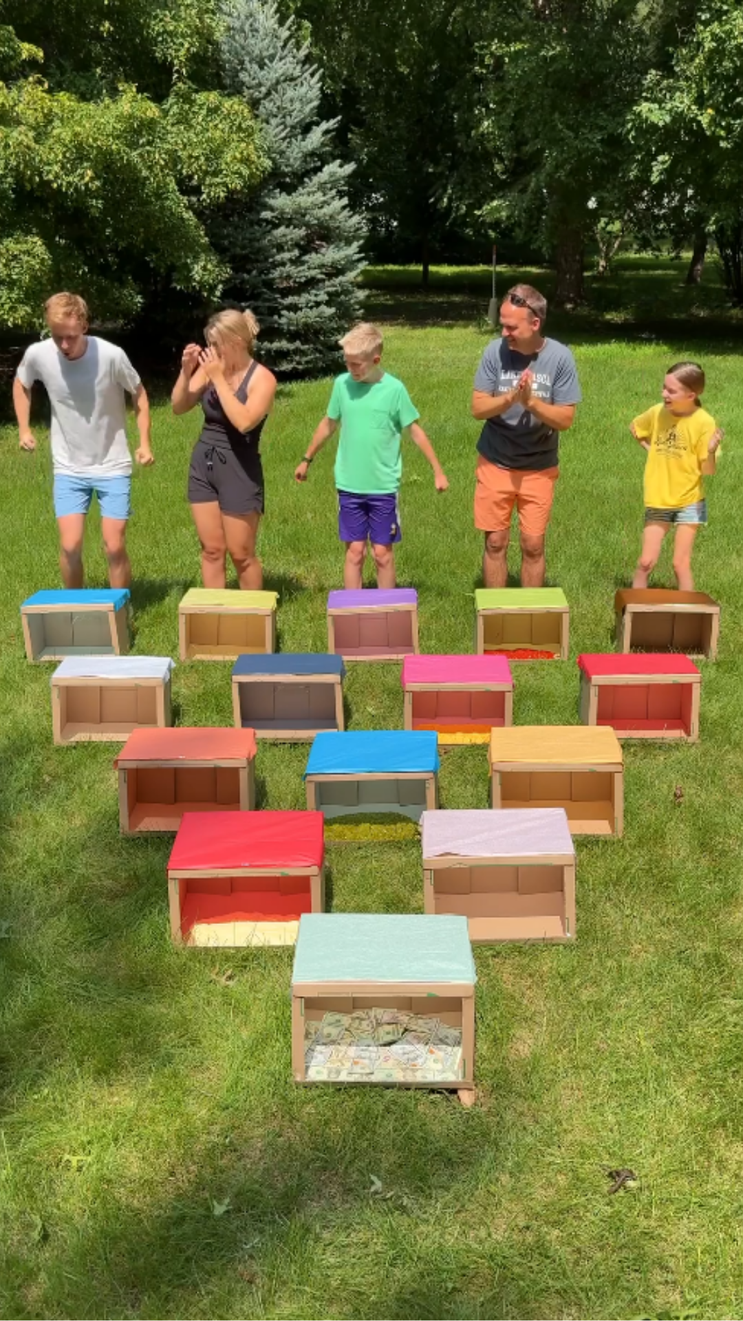 The mystery box game that keeps everyone guessing