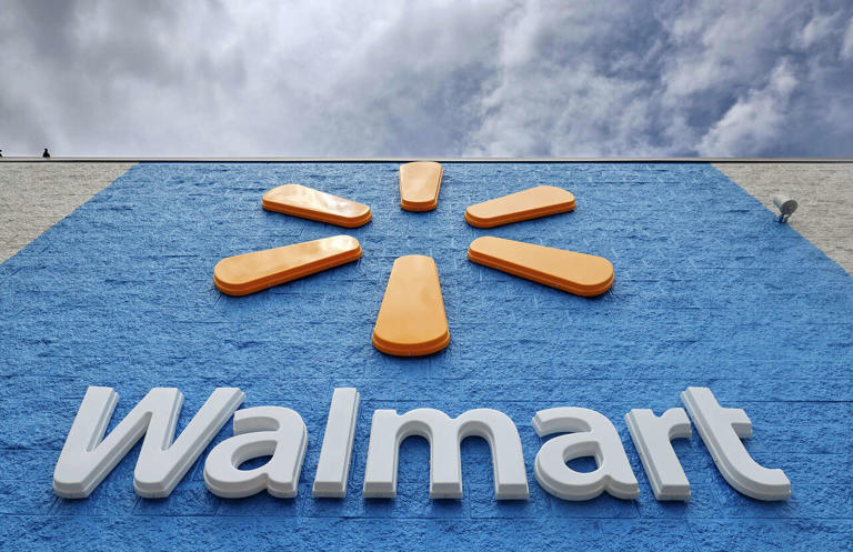 Walmart to pay $13.4M in Texas over driver tips, pay claims