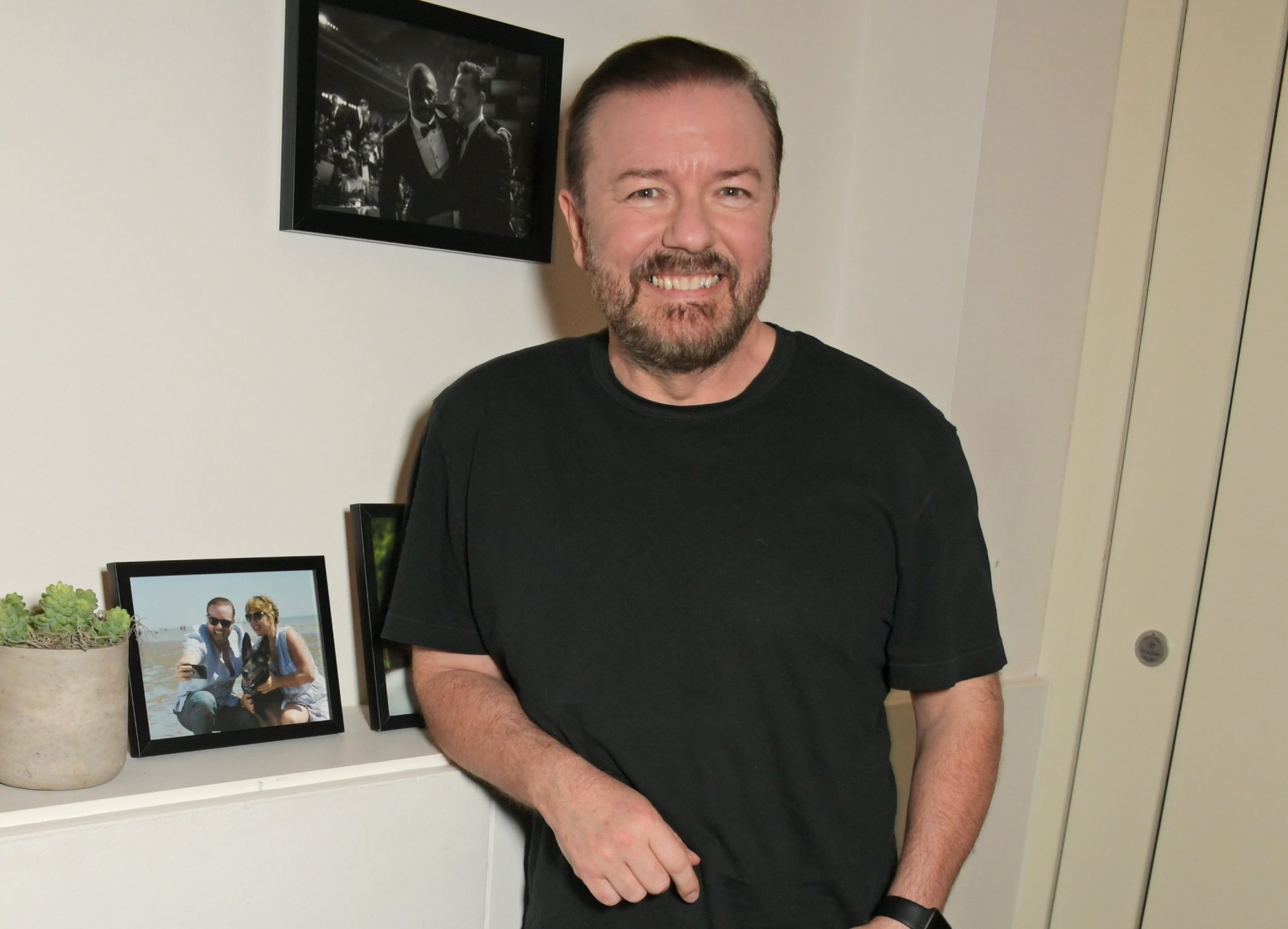 Ricky Gervais slammed after 'erasing Stephen Merchant from existence' during Office anniversary video