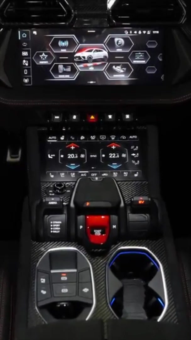 Lamborghini Urus SE Performante -- interior design in studio