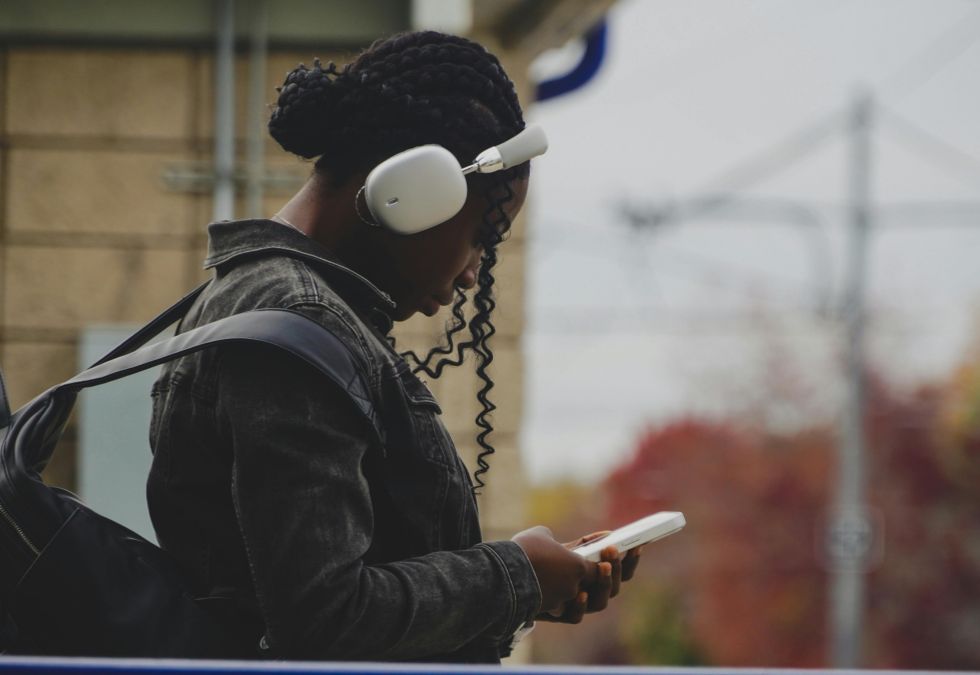 15 habits society often associates with being low class